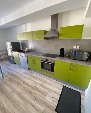 En Plein Centre De Avec Parking Prive